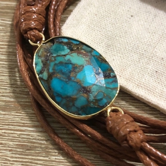 Labradorite Crystal Wrap Bracelet - Picture 4 of 5